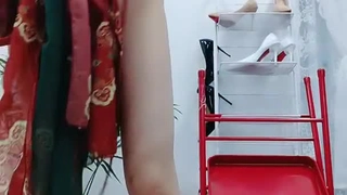 2022.1.6，【推油少年】，今晚这个美女露脸了，良家收割机，嘴巴甜如蜜，手法又专业，高潮阵阵挑逗不断怪不得生意好