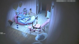 黑丝人妻一边被大鸡巴操一边给网友打电话