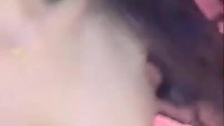 【瘦子探花梦幻馆】良家极品眼镜妹，性格超好甜美，扒掉内裤狂舔逼