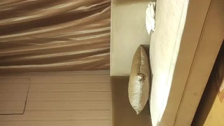 坐在爹地的大腿上让他操你（女性向色情音频）