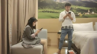 成都市体育中心TW软件上约到的双马尾白袜炮友太色情了，忍不住操几次（简芥同款软件
