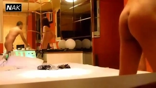下班后这样的聚会很精彩享受两个妹子啪啪作品 美女身材苗条一起插入搞穴4P刺激爽的不行真会玩720P高清
