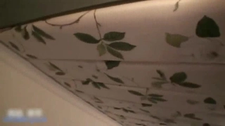 清纯JK装学生妹！初下海超高颜值，两个奶子又白又软，撩起裙子露无毛肥逼，掰开特写洞洞很紧致